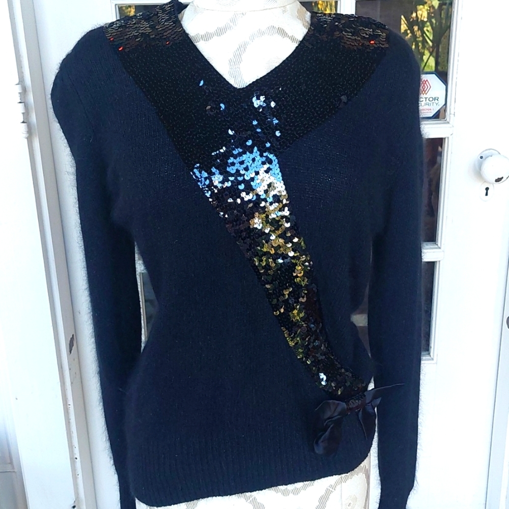 Rediffusion 80s sequin black silk and angora sweater with a bow size med